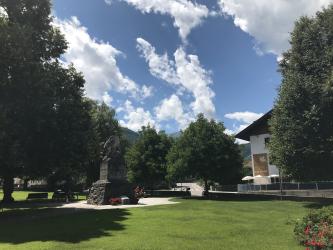 Thumbnail of IMG_0943.jpg